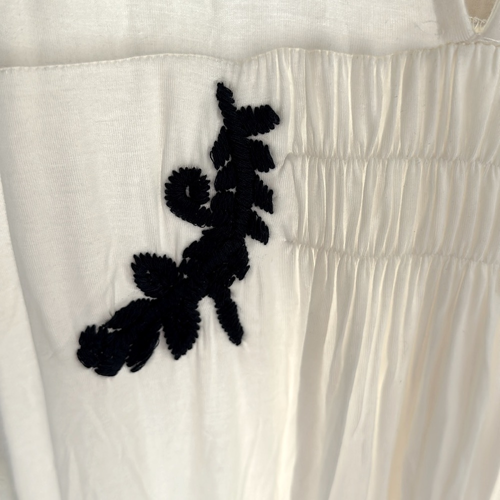 POL light Cream embroidered Sundress with Scoop Neck NWT - Picture 5 of 8